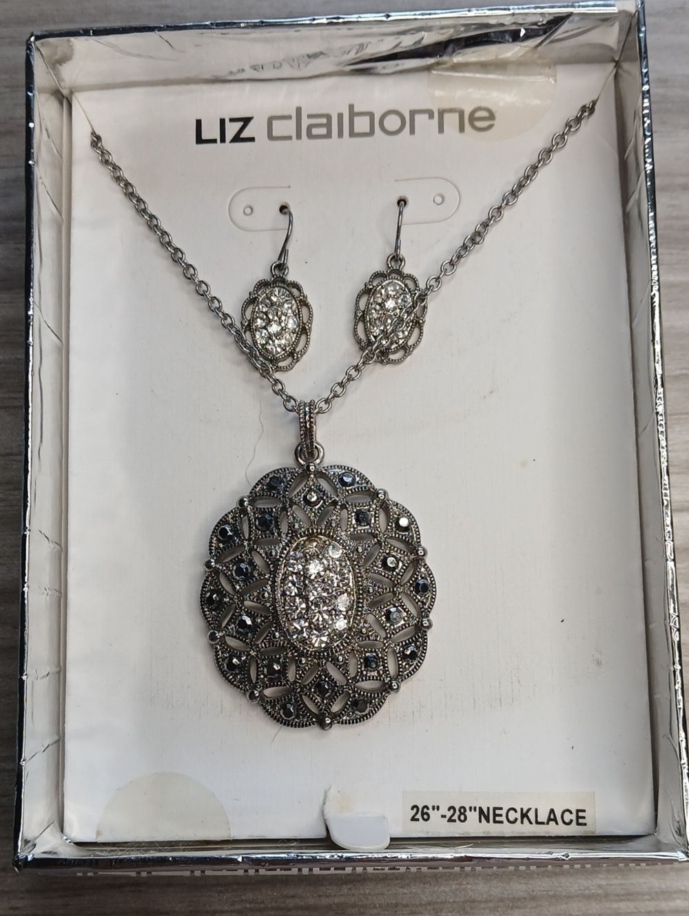 VTG Liz Claiborne Silver-Tone Filigree Pendant Necklace & Earrings Set